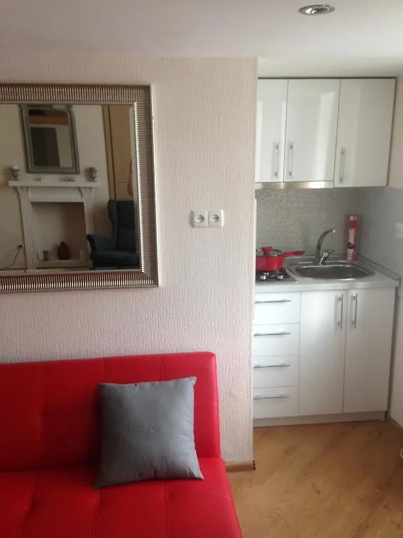 Gorgeous Apartment In Old Tbilisi, Orbeliani Square, Atoneli Street Georgia